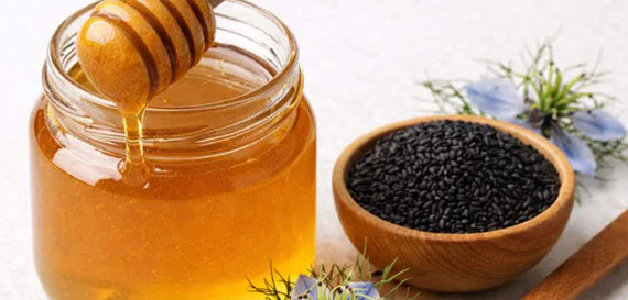 خواص عسل و سیاه دانه | وقتی طبیعت نسخه می‌پیچد